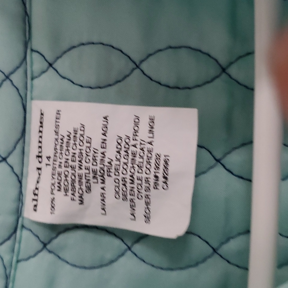 Jacket - Picture 2 of 5